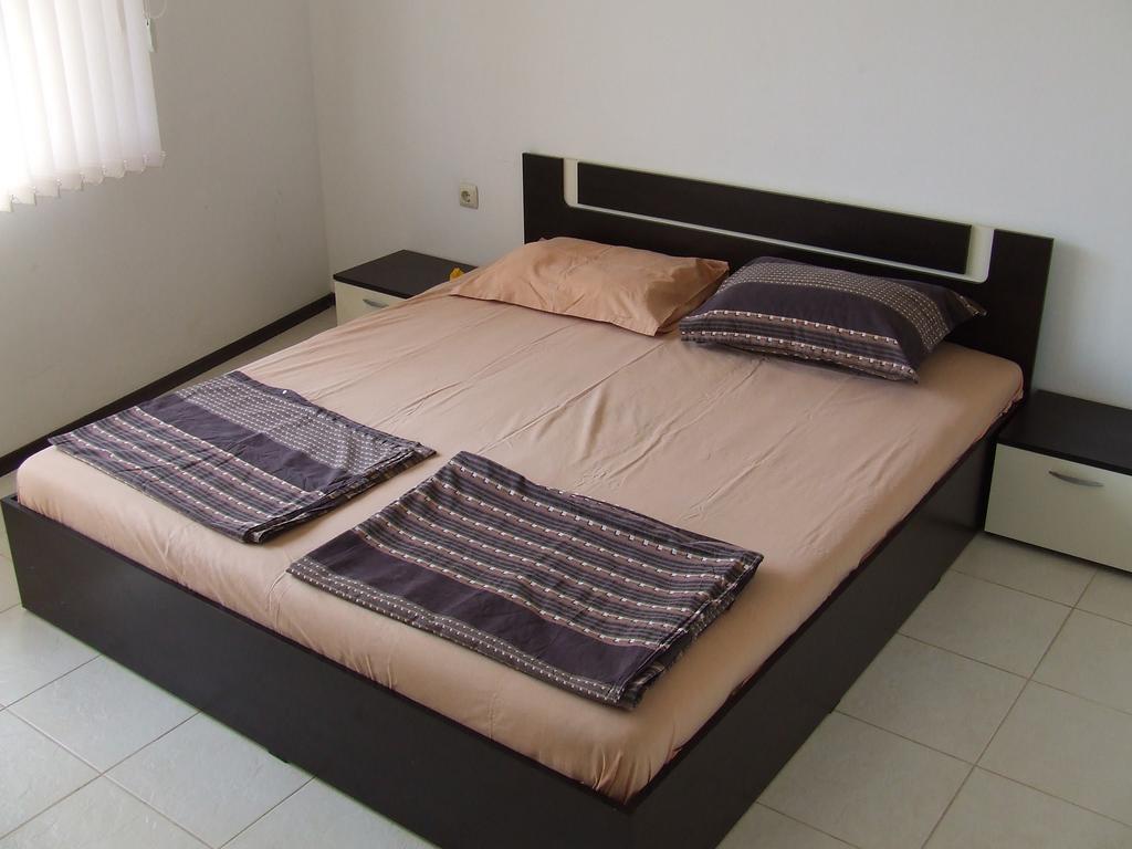 Asparuhov Guest Rooms And Apartments Warna Zewnętrze zdjęcie